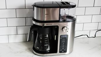 Cafeteira Braun MultiServe Plus com funcionalidade de cold brew e múltiplas opções de preparo