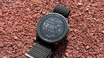 견고한 디자인의 가민 엔듀로 3 멀티스포츠 GPS 스마트워치