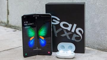 Samsung Galaxy Fold-smartphone med flexibel skärm