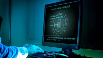 컴퓨터 화면에 표시된 백신 소프트웨어 인터페이스