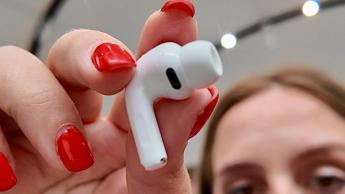 Apple AirPods Pro 3 kabellose In-Ear-Kopfhörer mit Ladecase