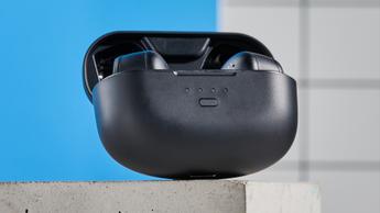 快適な装着感のワイヤレスゲーミングイヤホン Final VR3000