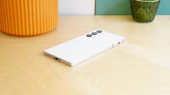 Nærbilleder af Nubia Red Magic 10 Air gaming-smartphonen