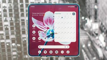 Google Pixel 9 Pro Fold med huvudskärmen utfälld
