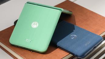 Motorola Razr 2025 foldbar smartphone med stilrent design