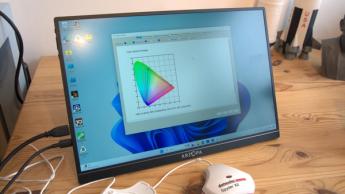 Arzopa Z1RC tragbarer Monitor mit hochauflösendem Display und schlankem Design