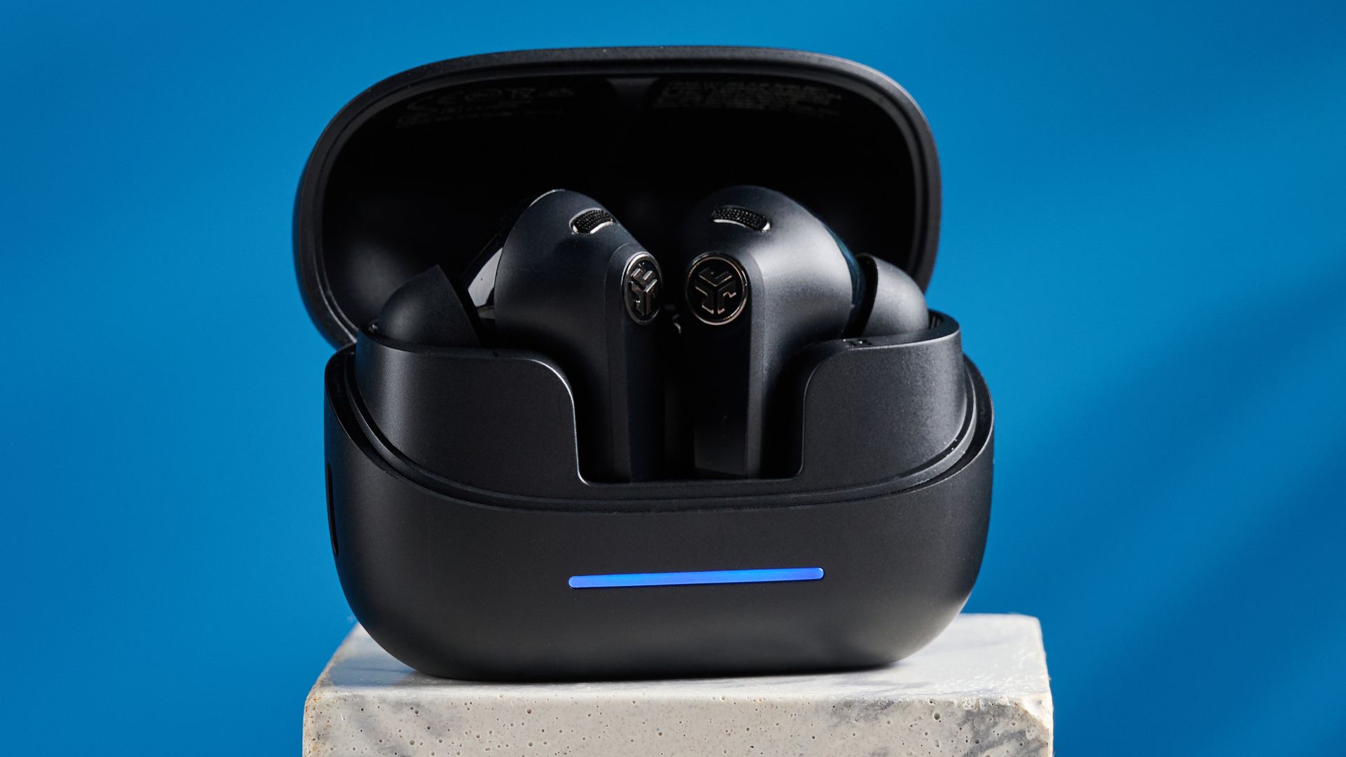 Schwarze JLab JBuds ANC True Wireless Bluetooth-Kopfhörer