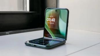 Motorola Razr Ultra 2025 hands-on.