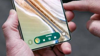 Pantalla de bloqueo en el smartphone Samsung Galaxy S25 Ultra