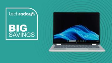 HP OmniBook 5 Flip med ett erbjudandemärke som säger 'stort besparingsvärde'