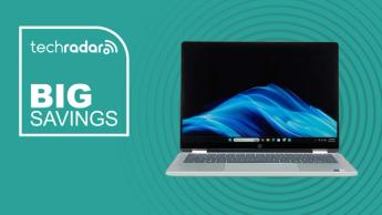 HP OmniBook 5 Flip med ett erbjudandemärke som säger 'stort besparingsvärde'