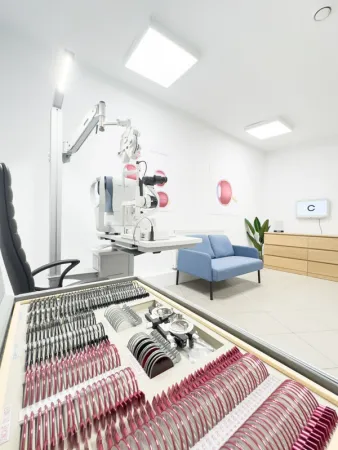 Salon optyczny VisionOptyk w Turku