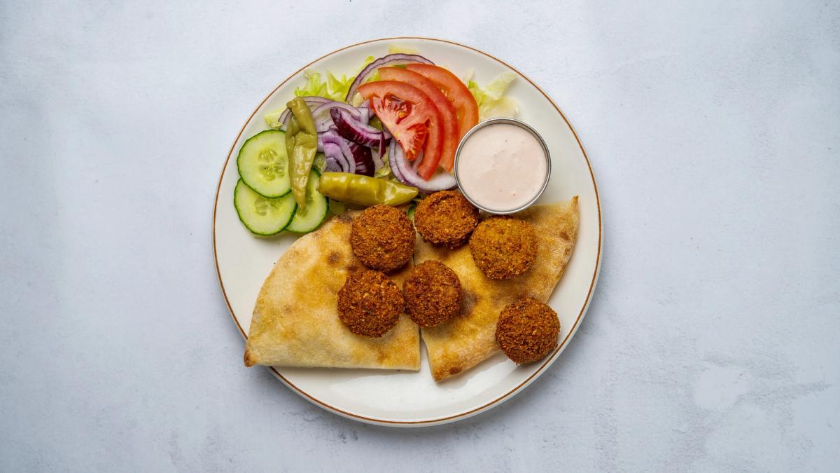 Falafeltallrik med Bröd