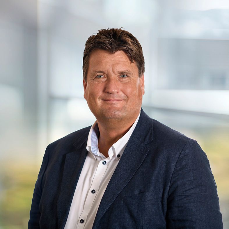 bilde av sitat-forfatter, Stian Dursett, avdelingsleder i EiendomsMegler 1 Sandefjord.