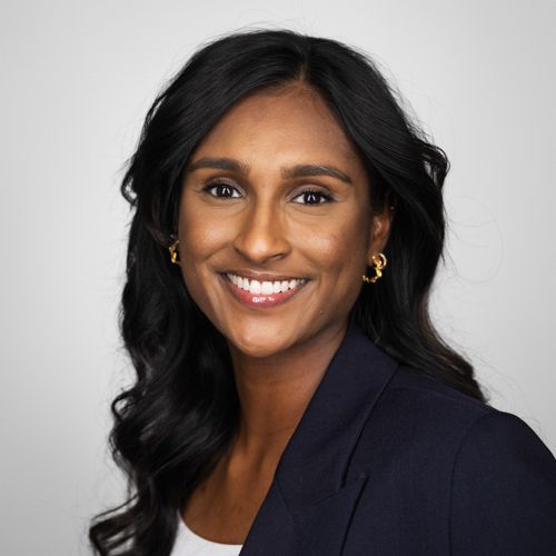 bilde av sitat-forfatter, Ramya Nadesapuran, områdespesialist og eiendomsmegler ved EiendomsMegler 1 Valentinlyst.