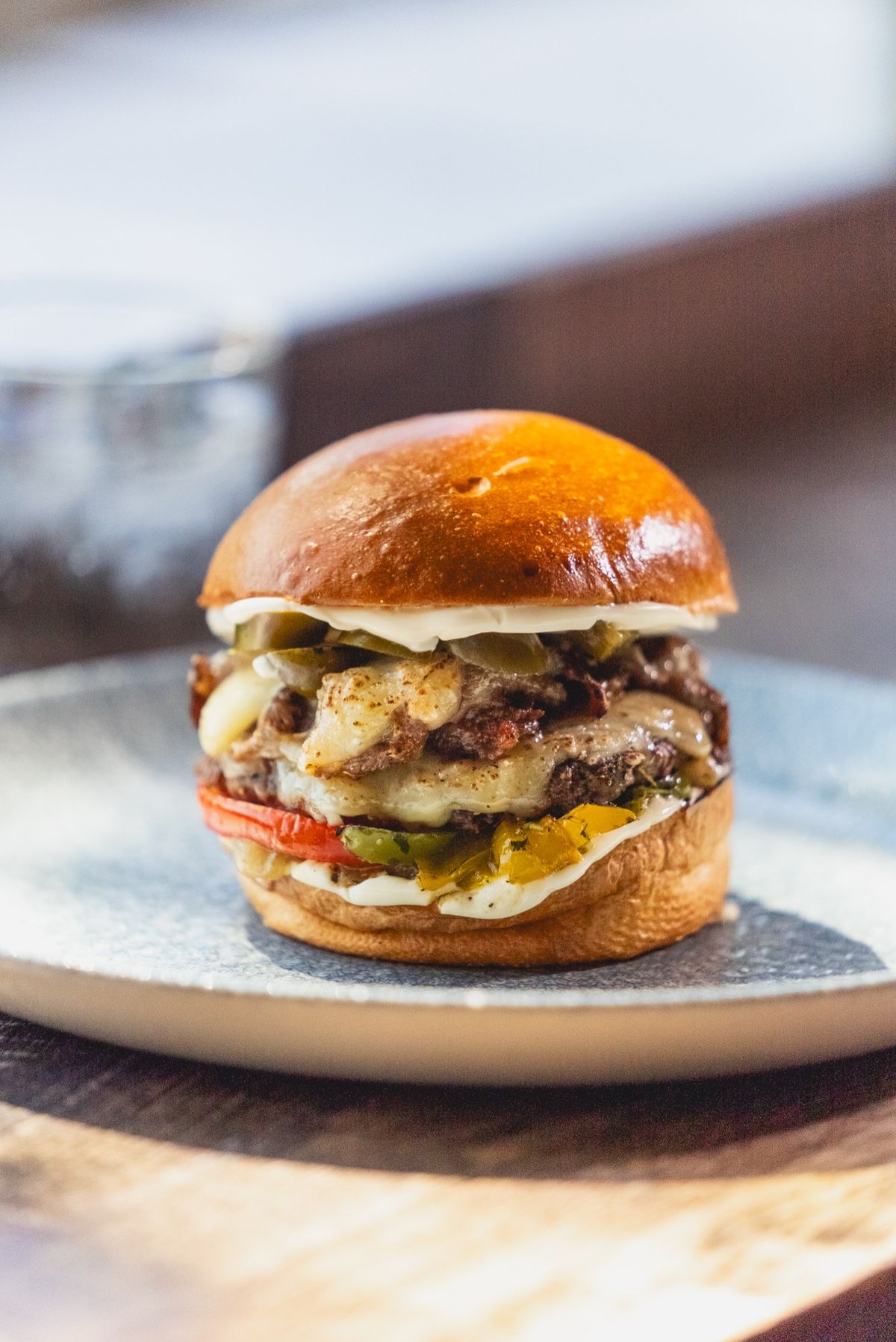 Burger med crispy kylling, Kverneriet Tønsberg