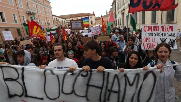 라벤나에서의 시위