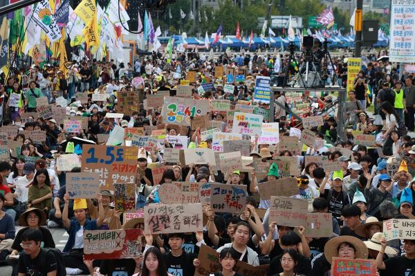 927기후정의행진 | 기후정의투쟁의 구심이자 가교임을 보여주다