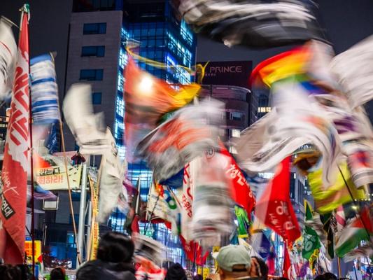 광장의 꿈은 지지 않았다! 평등을 향해 서로를 연결하는 발걸음 | 12·10 민중의행진