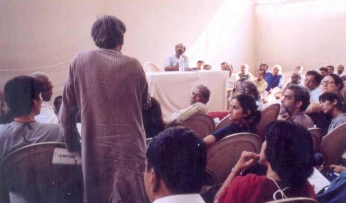 2004년 인도 뭄바이에서 열린 세계사회포럼