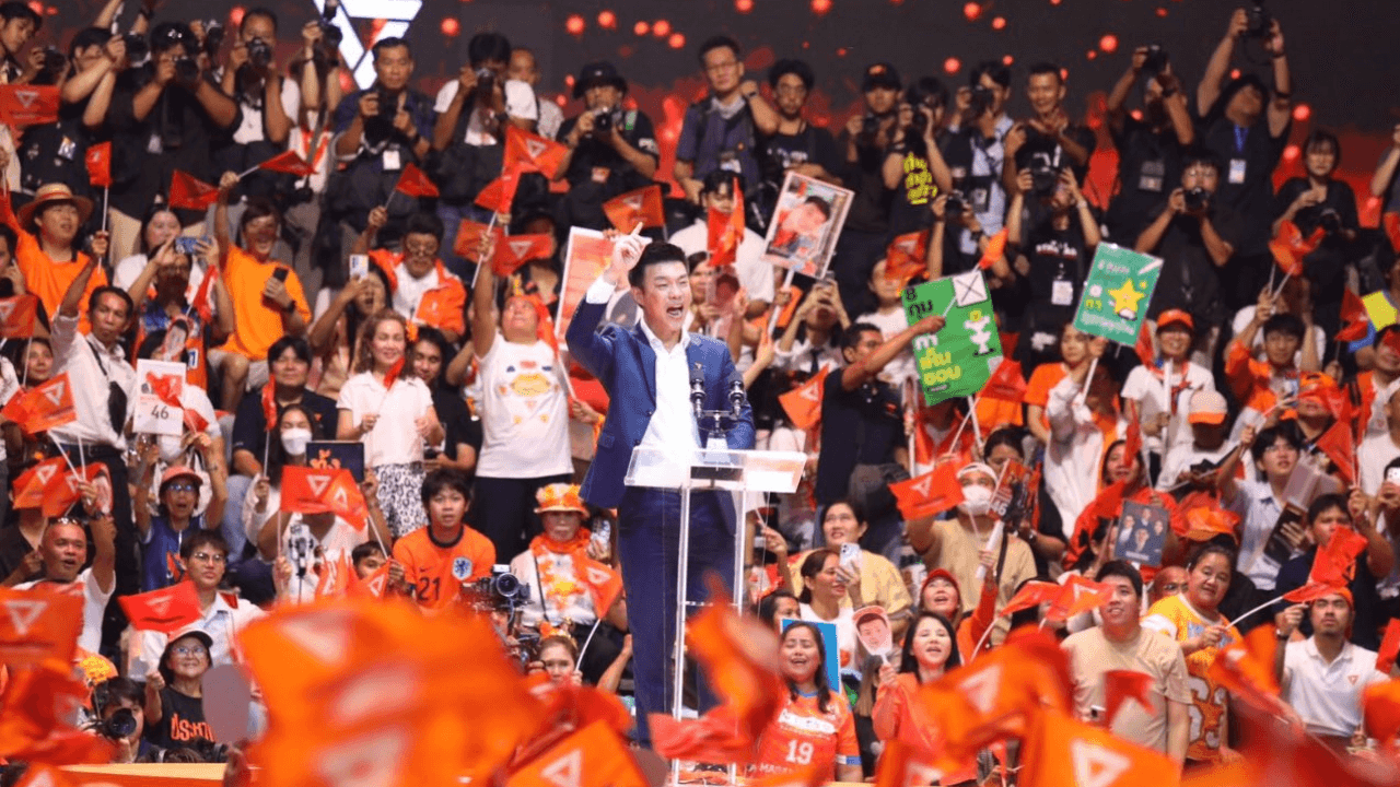 태국 | 친군부 엘리트 세력의 반격과 자유주의 진영의 전략적 실패