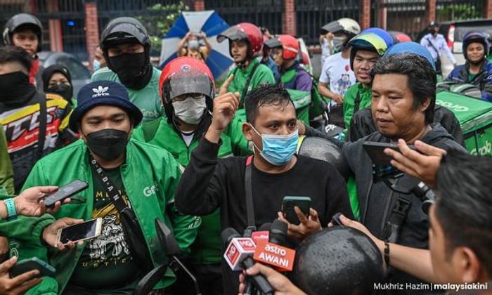 투쟁 중인 인도네시아 그랩 노동자들