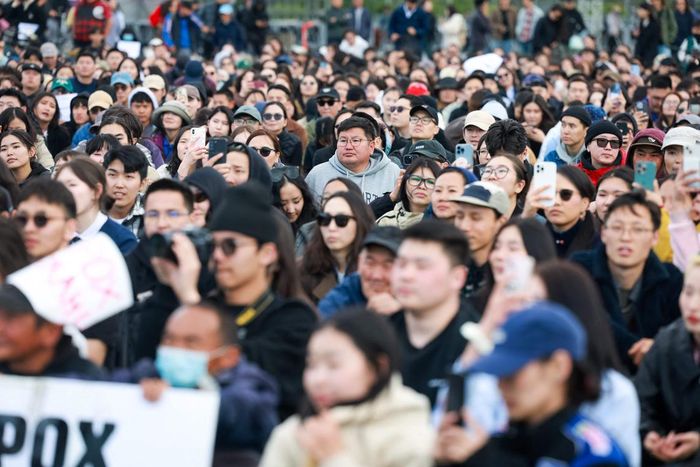 몽골 | 부패스캔들이 촉발한 정권 퇴진 시위와 민주주의