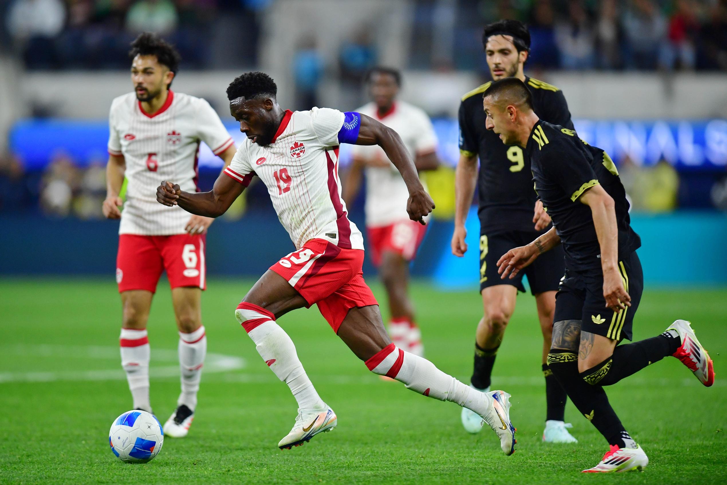 Soccer: Concacaf Nations League Semifinal-Mexico at Canada