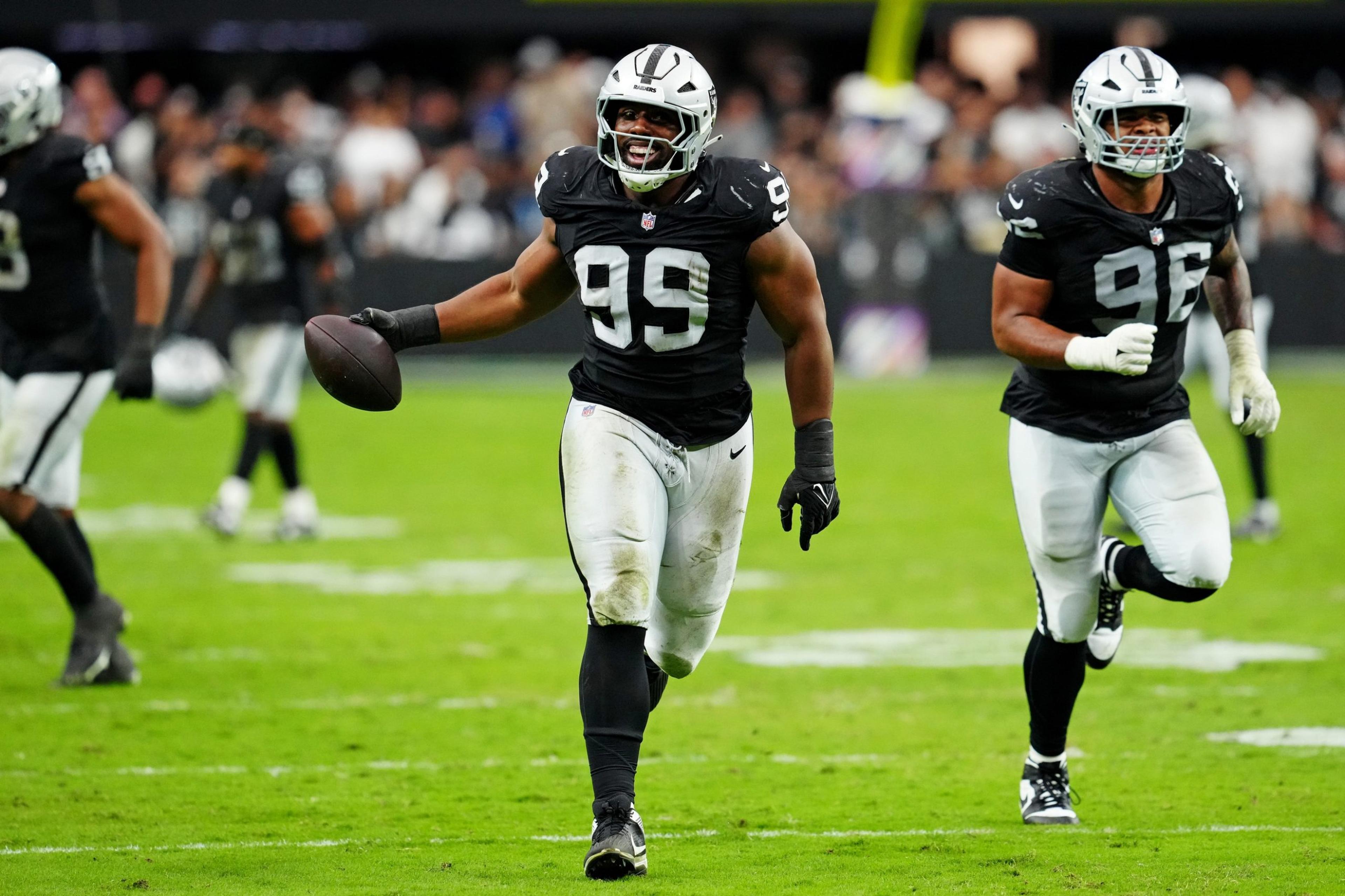NFL: Tennessee Titans at Las Vegas Raiders