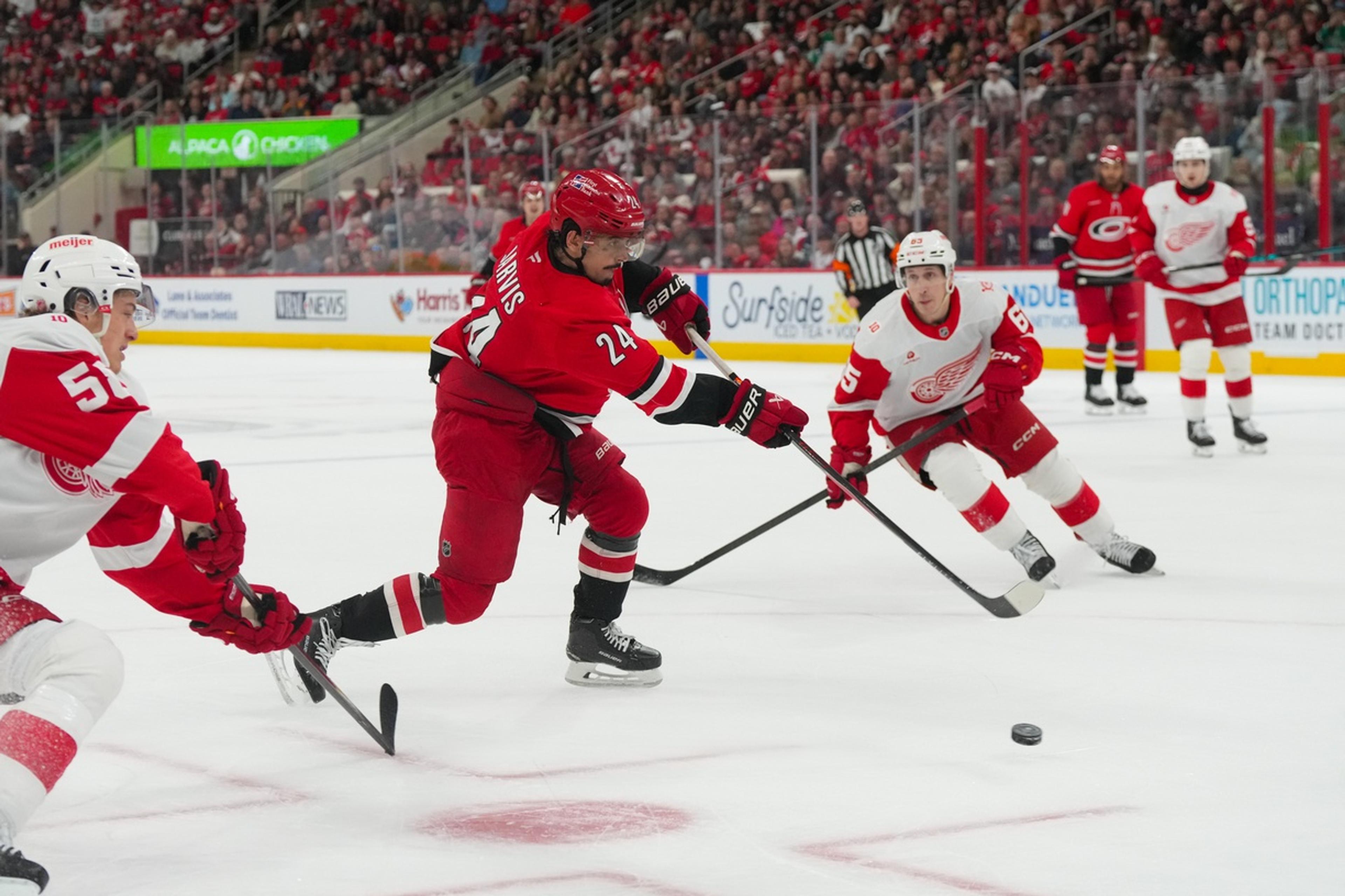 NHL: Detroit Red Wings at Carolina Hurricanes