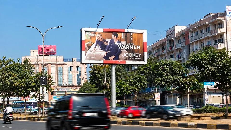 Programmatic DOOH advertising in Jaipur