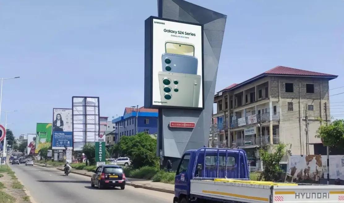 Roadside OOH Screen in Ghana