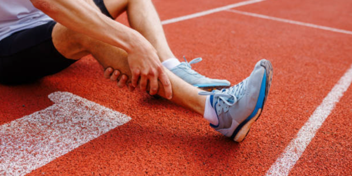 Weekend Warrior Syndrome: Why Recreational Athletes Get Injured More Than Professionals