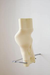 héxis, 2019
Polyurethane milled on Rodin 4D, anthropometric calibrators cast in aluminum and stainless steel
92 x 26 x 66 cm (undefined), Berenice Olmedo, Lodos, Mexico City