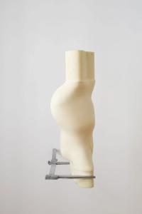 héxis, 2019
Polyurethane milled on Rodin 4D, anthropometric calibrators cast in aluminum and stainless steel
92 x 26 x 66 cm (undefined), Berenice Olmedo, Lodos, Mexico City