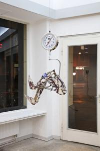 Mathilde, 2018, Hard-plastic orthopaedic braces, medical weight scale, steel rods, cloth straps and aluminium hooks, 100 × 57 × 31 cm (undefined), Berenice Olmedo, Jan Kaps, Cologne