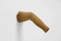 Eccéite (detail), 2021, cosmetic covers for prostheses, mechanical aluminum bars, motors, electronics and sensors, variable dimensions (undefined), Berenice Olmedo, Simian, Copenhagen