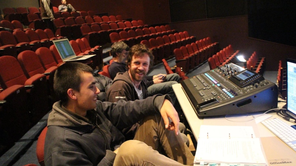 The White Guitar, Christchurch, 2015