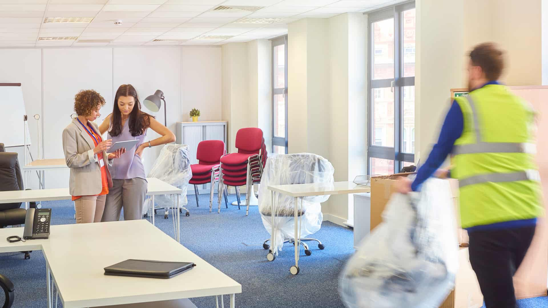 A meridian business moving their belongings into a new office