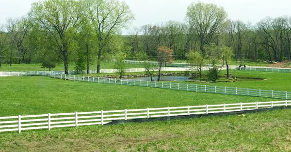 How Kuna Residents Can Simplify Moves Between Acreage and City Properties