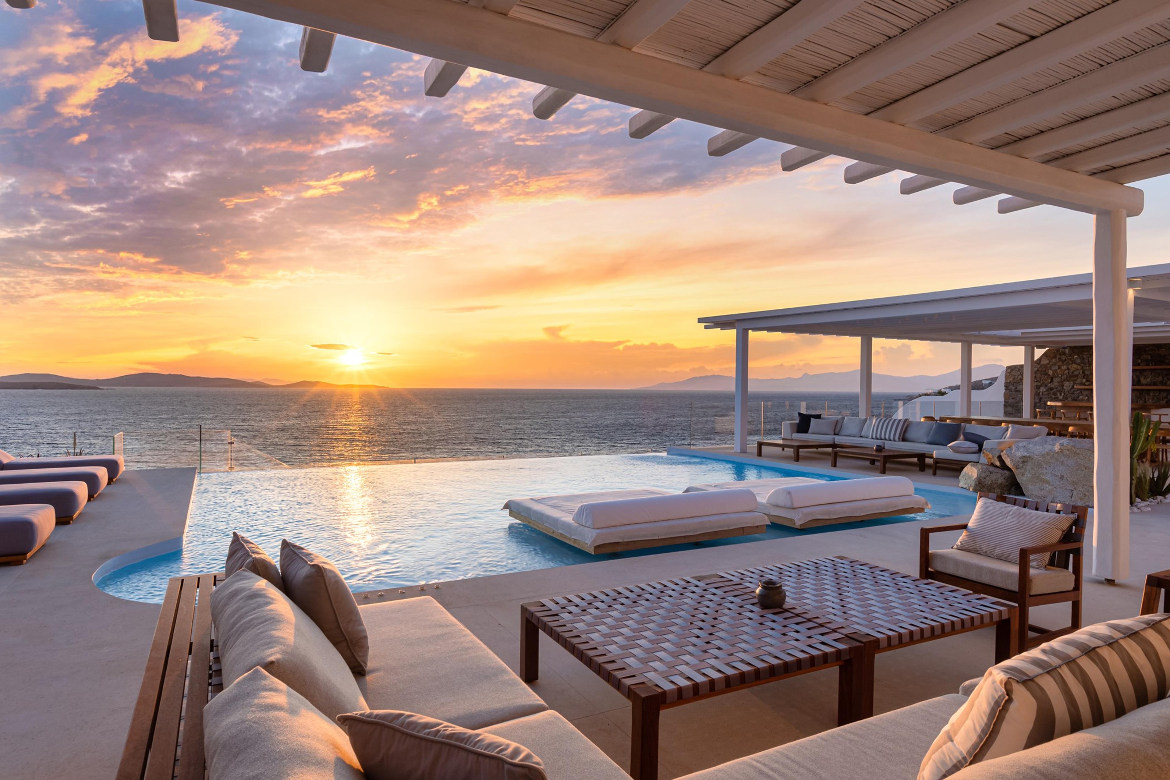 Image: Our Top 5 Luxury Sea View Villas in Mykonos