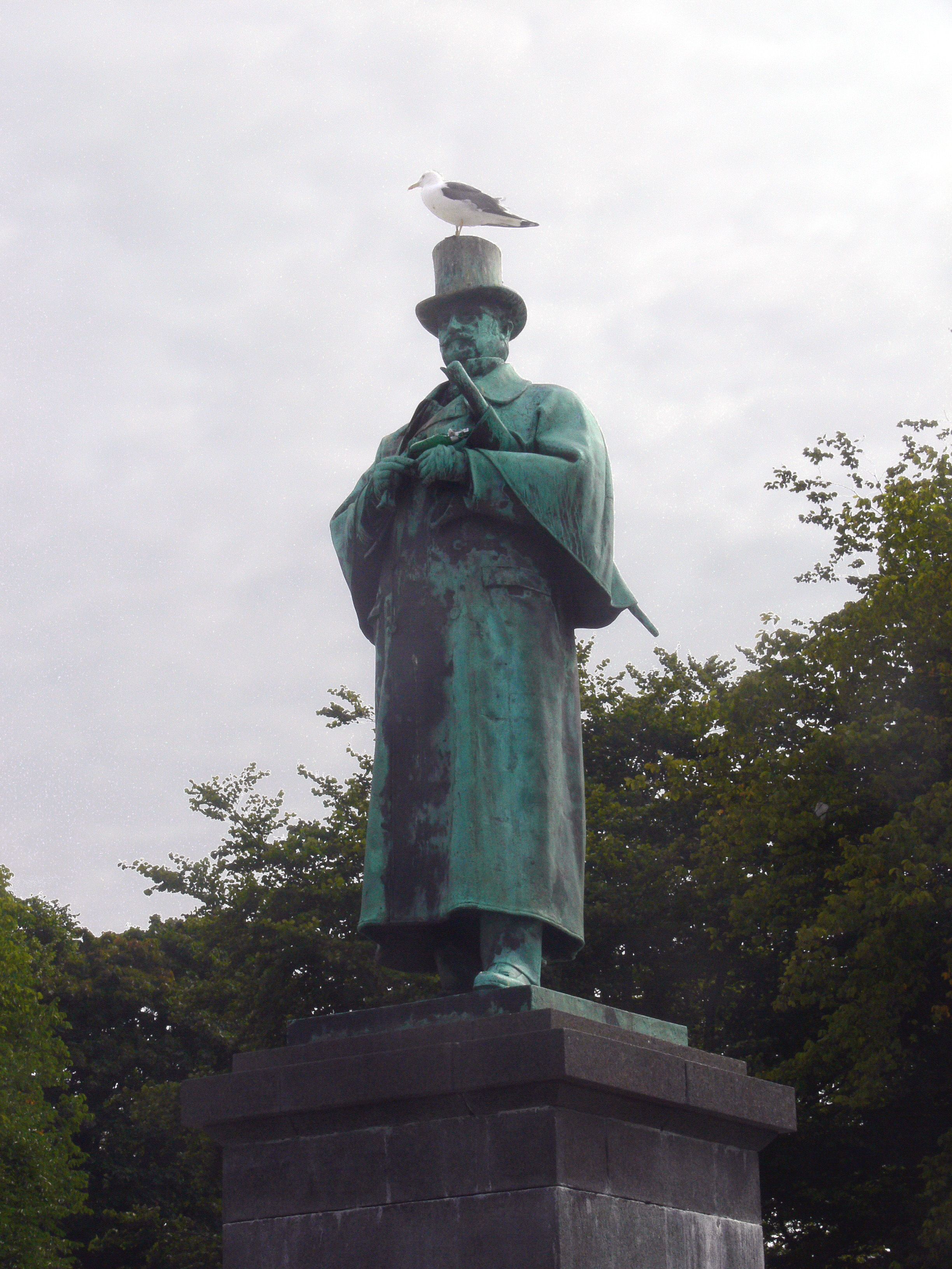 Alexander L. Kielland-statuen på torget i Stavanger (foto Christian Bickel)