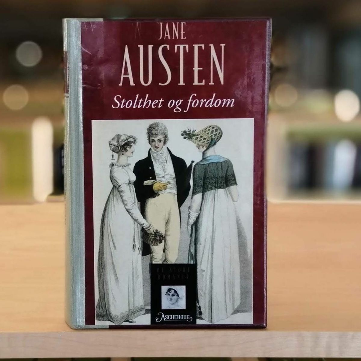 Boka Stolthet og Fordom av Jane Austen
