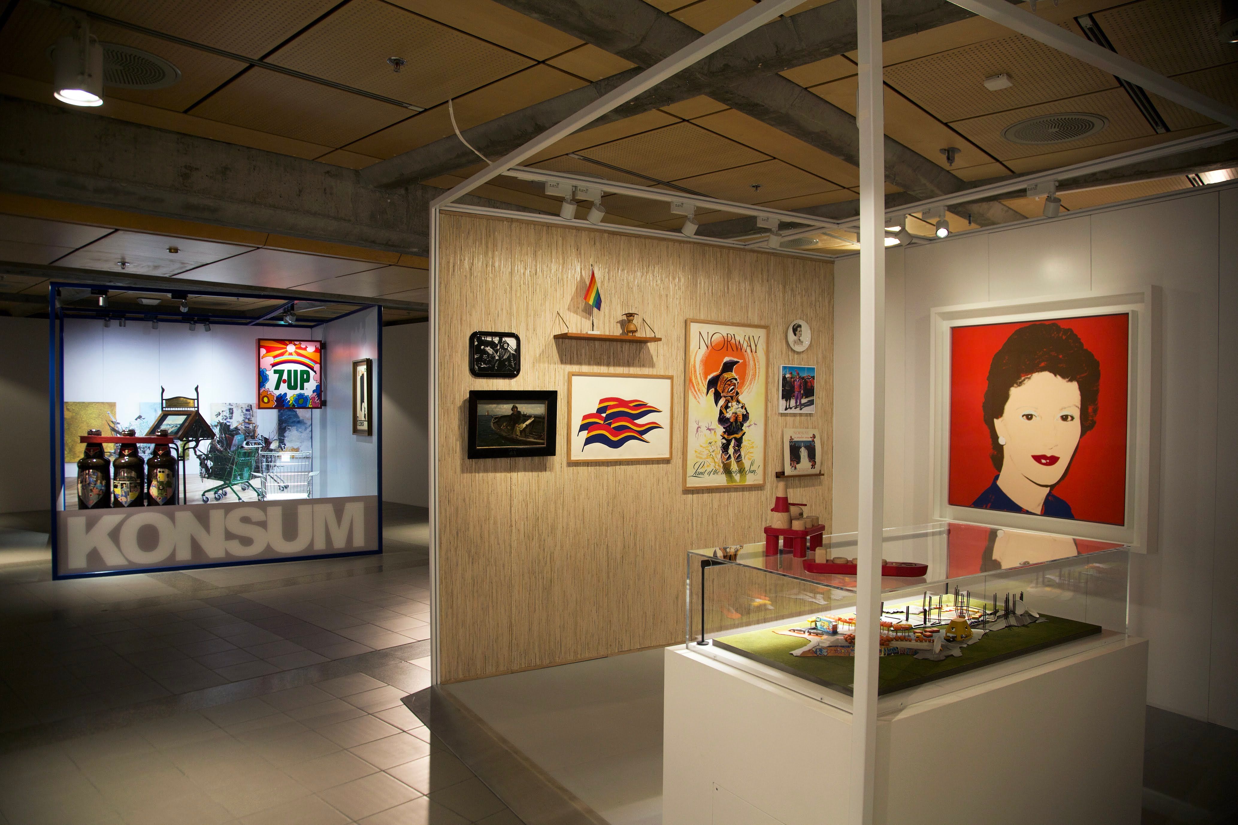 Fra utstillingen, Visuelle nabolag, i Søllvberget galleri