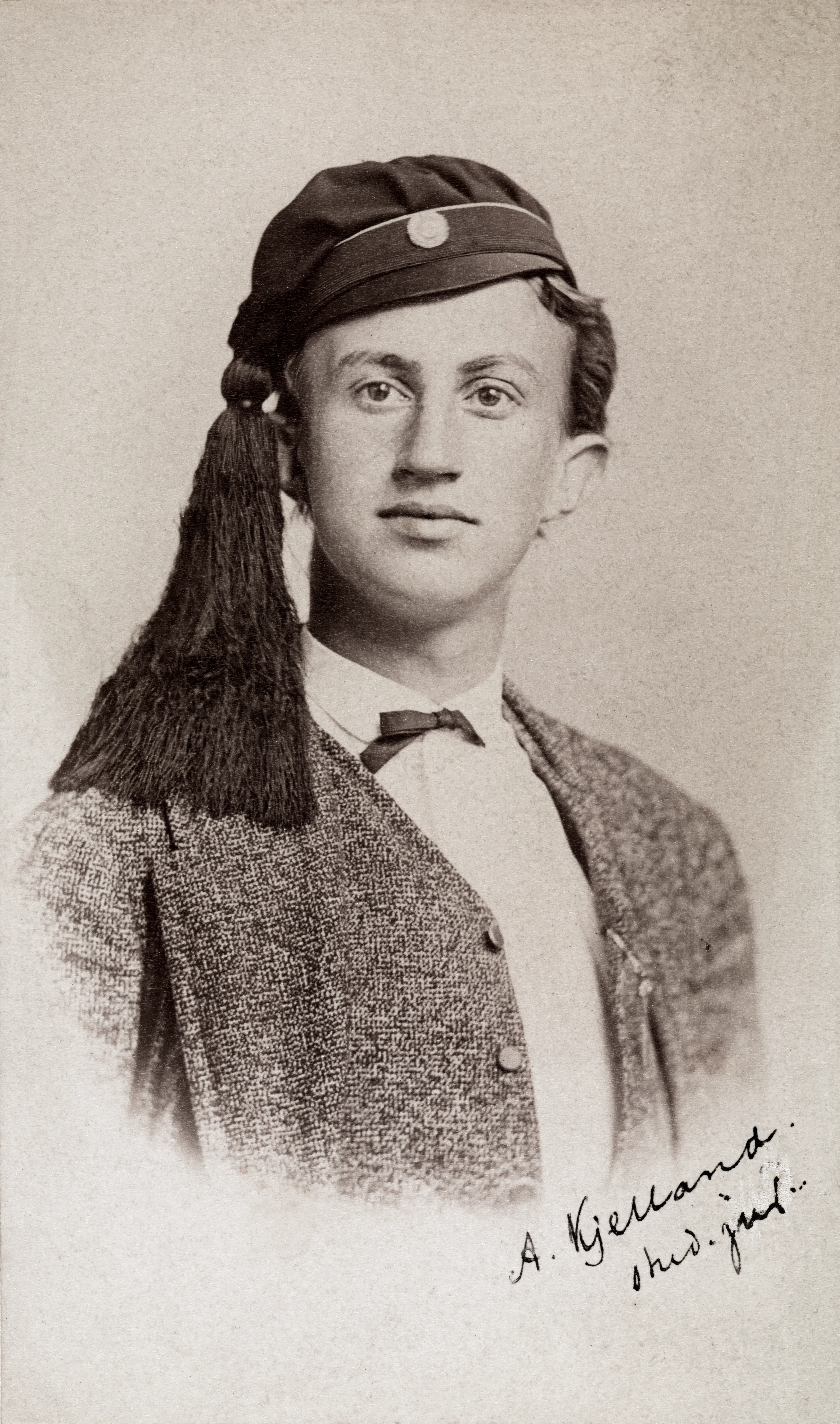 Alexander Kielland med studentlue