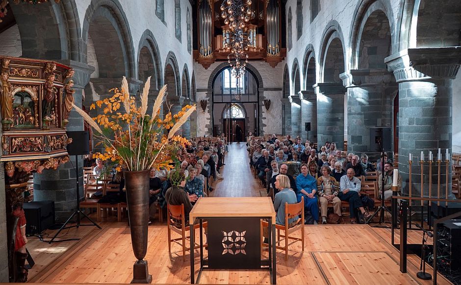 Janne Stigel Drangsholt og Kristian Leth i Stavanger domkirke. Foto: Asgeir Ravndal