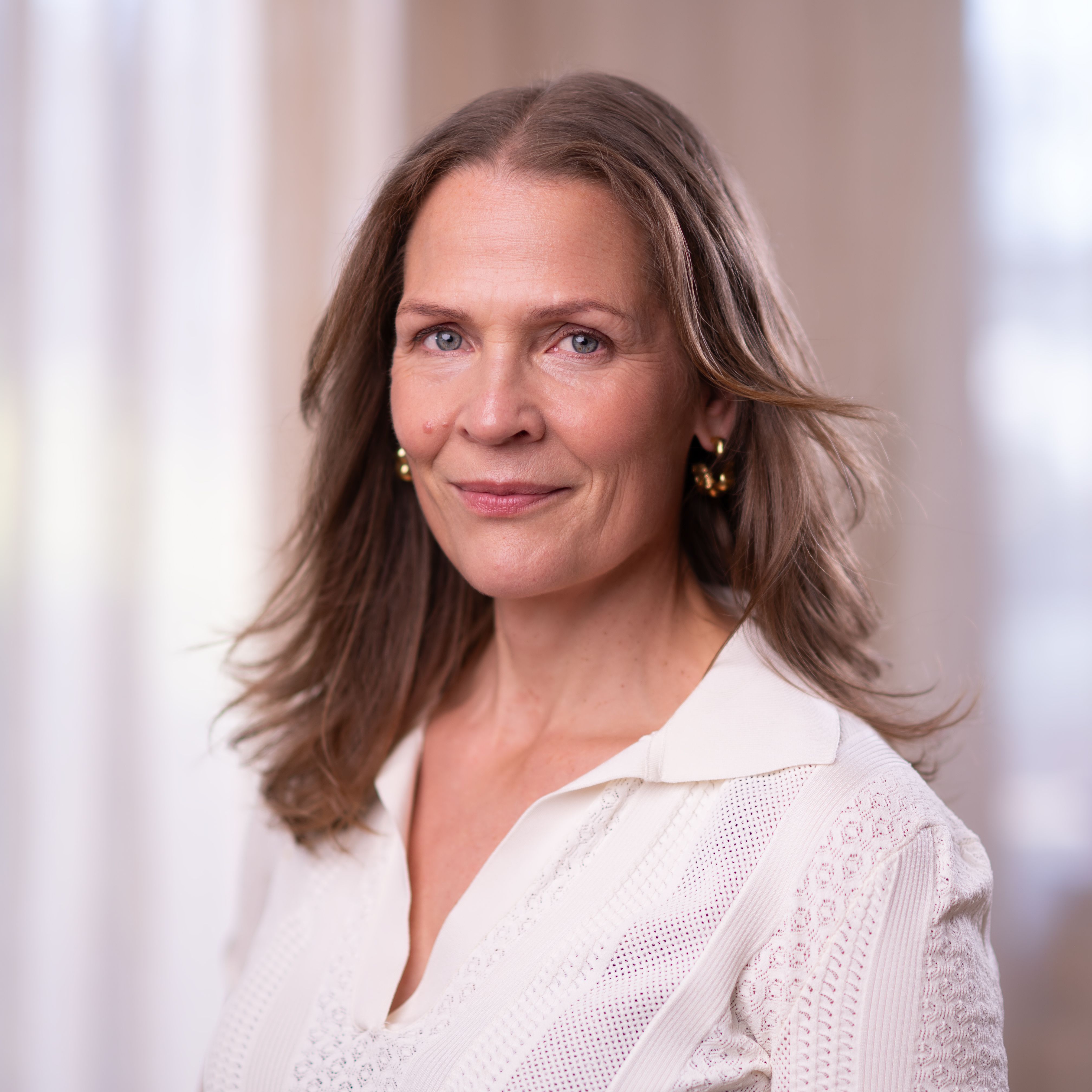 Portrett av Åsne Seierstad Foto: Troll Toftenes / Cappelen Damm