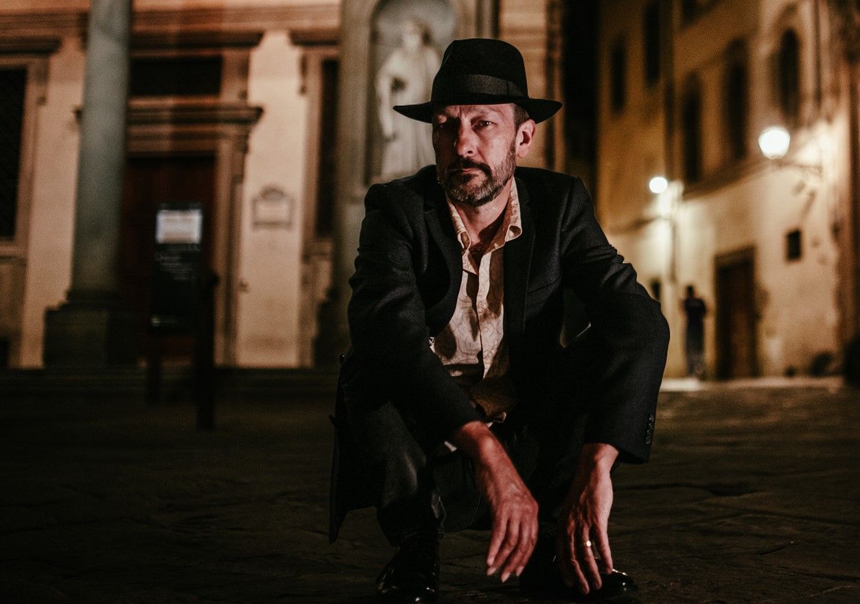 Portrett av Tom Roger Aadland.  