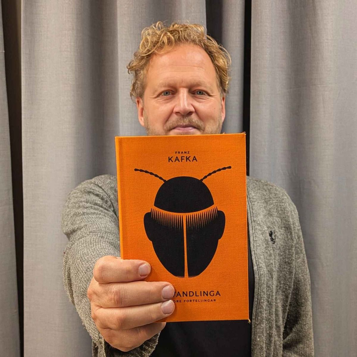 Hjelp, eg er blitt eit insekt! (Forvandlinga av Franz Kafka)