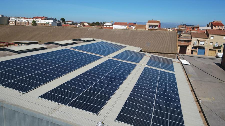 instalacion autoconsumo en planta